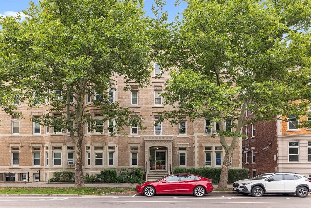 1834 Beacon St # B1, Brookline MA 02445 photo 13