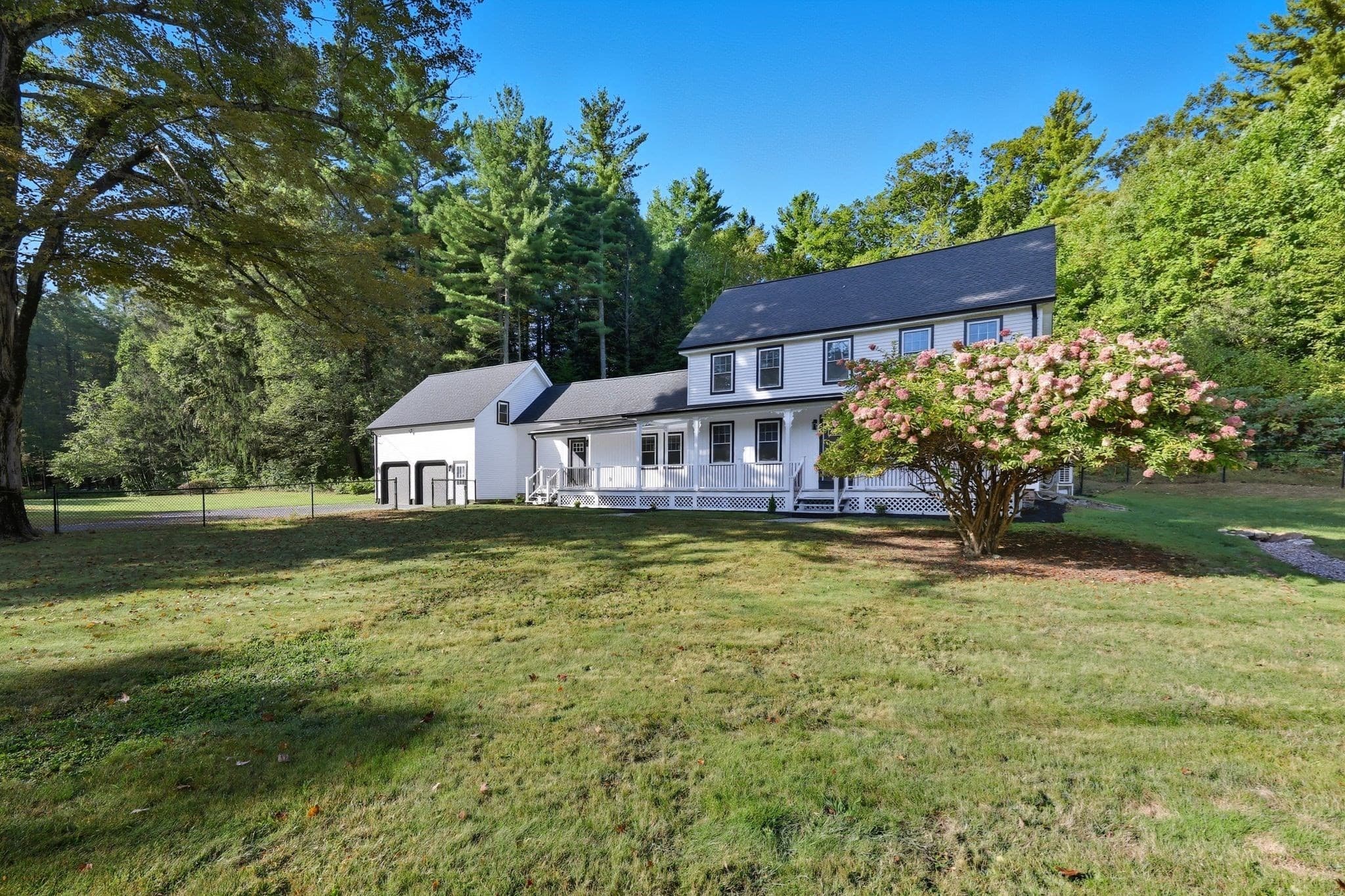 Single Family Residence at 75 Lead Mine Rd, Southampton MA 01073, Southampton, photo 5 of 42
