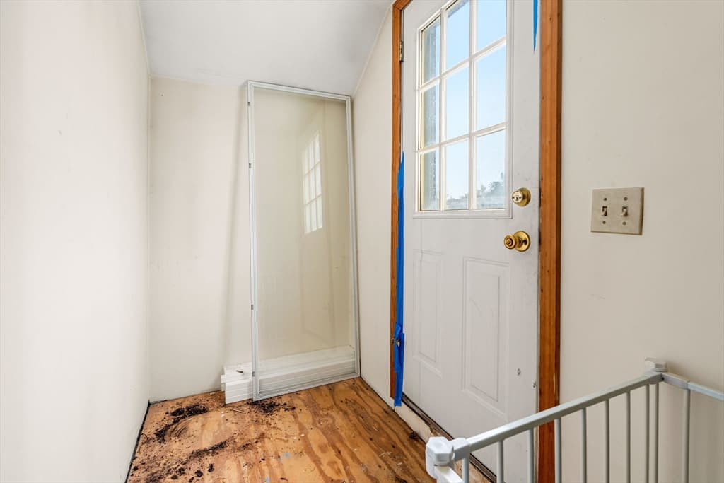 8 Windsor Ln, Gloucester MA 01930 photo 27