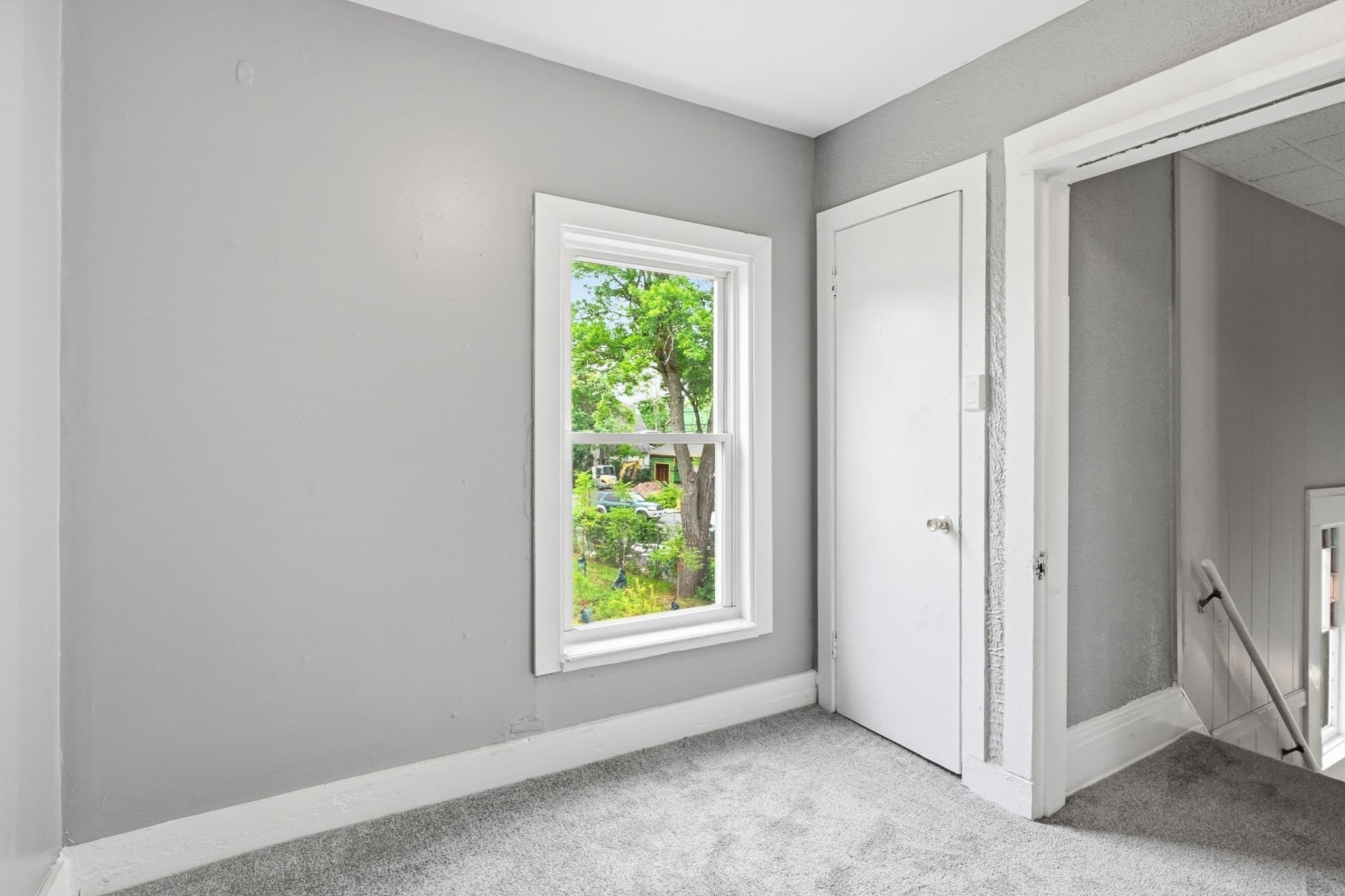 Single Family Residence at 52 Lebanon St, Springfield MA 01109, Springfield, photo 20 of 42