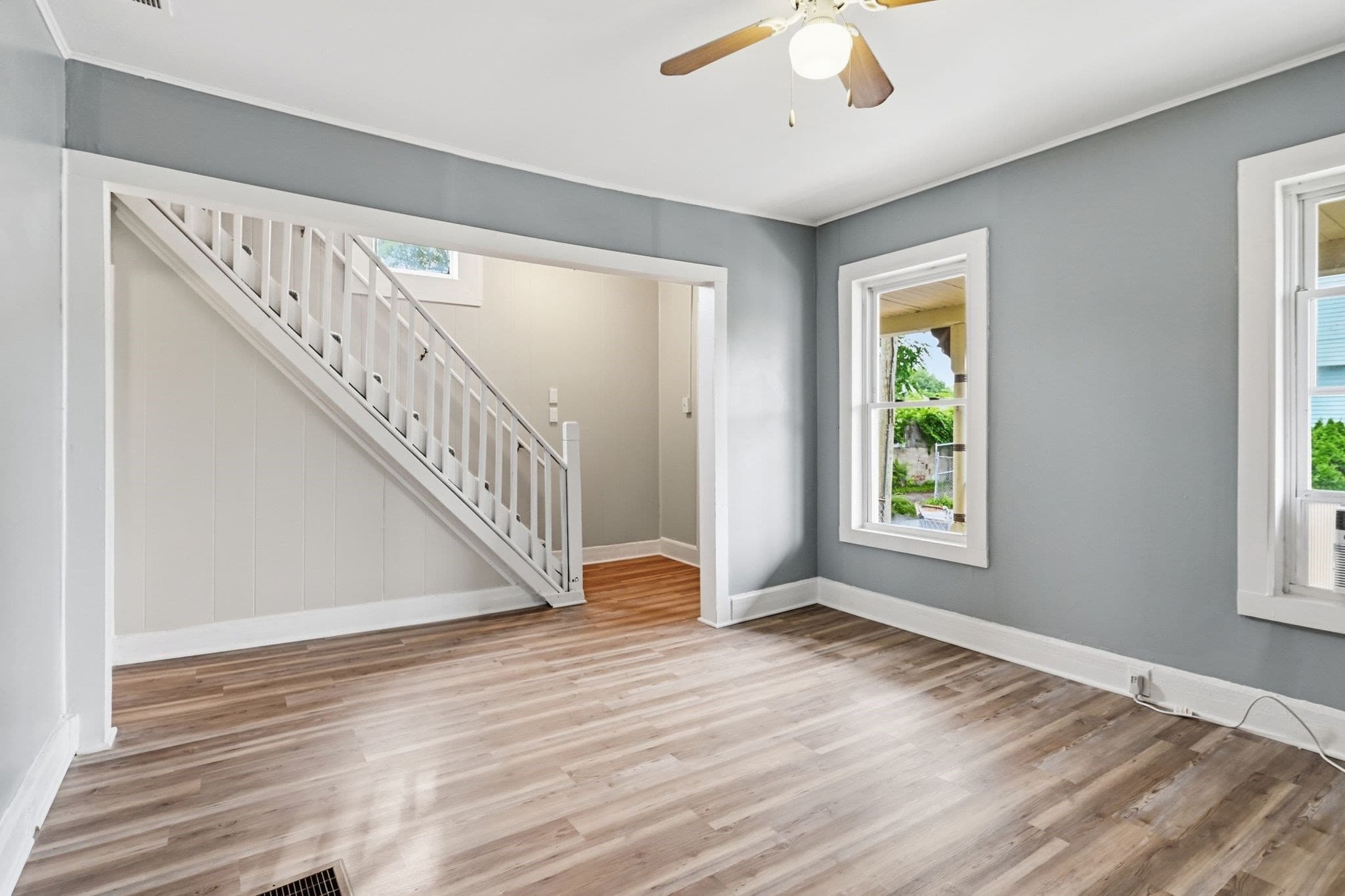 Single Family Residence at 52 Lebanon St, Springfield MA 01109, Springfield, photo 8 of 42