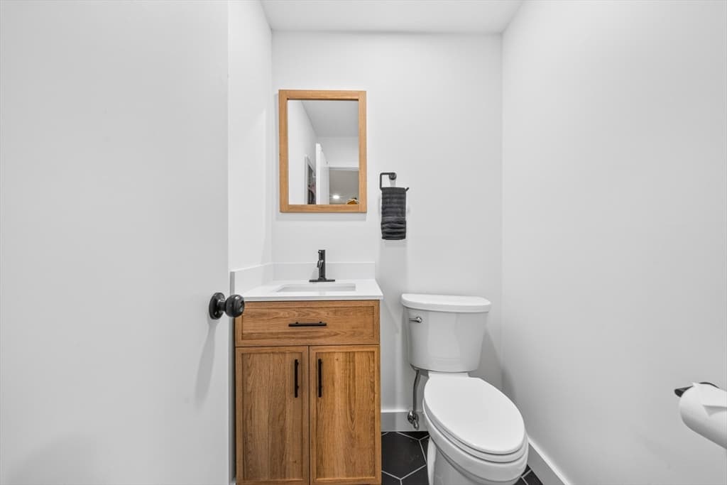 11 Shadowbrook Ln # 22, Milford MA 01757 photo 13