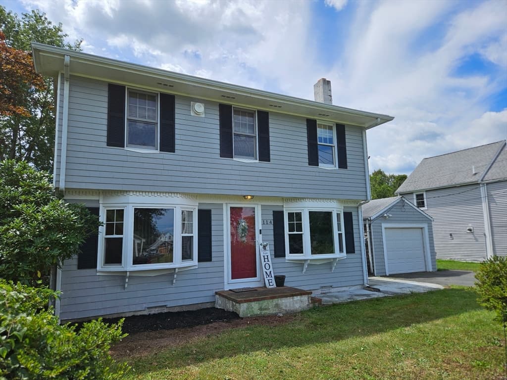 114 Pearl Street, Dartmouth MA 02748