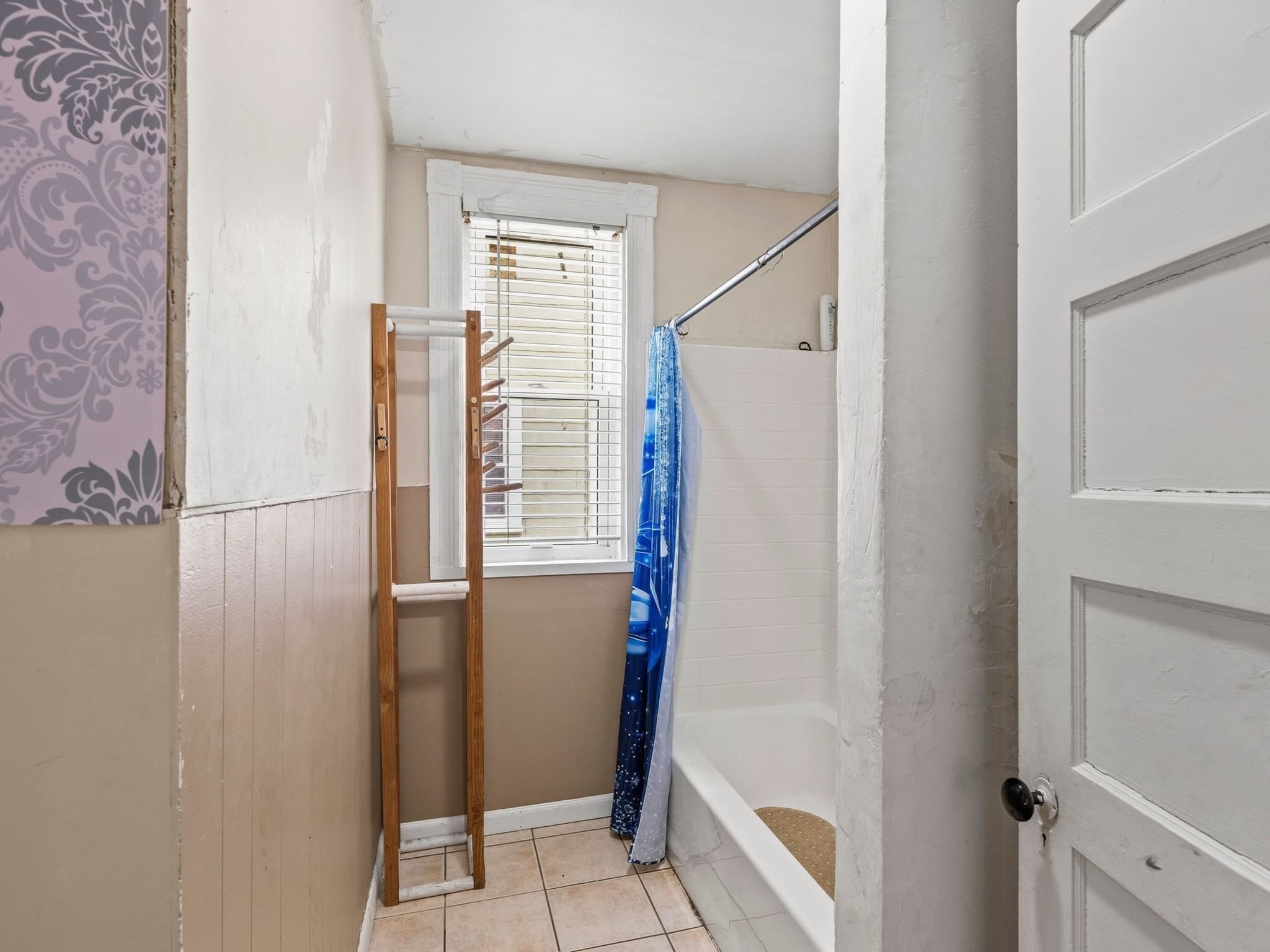 Multi Family at 72 Sagamore Ave, Chelsea MA 02150, Chelsea, photo 13 of 42
