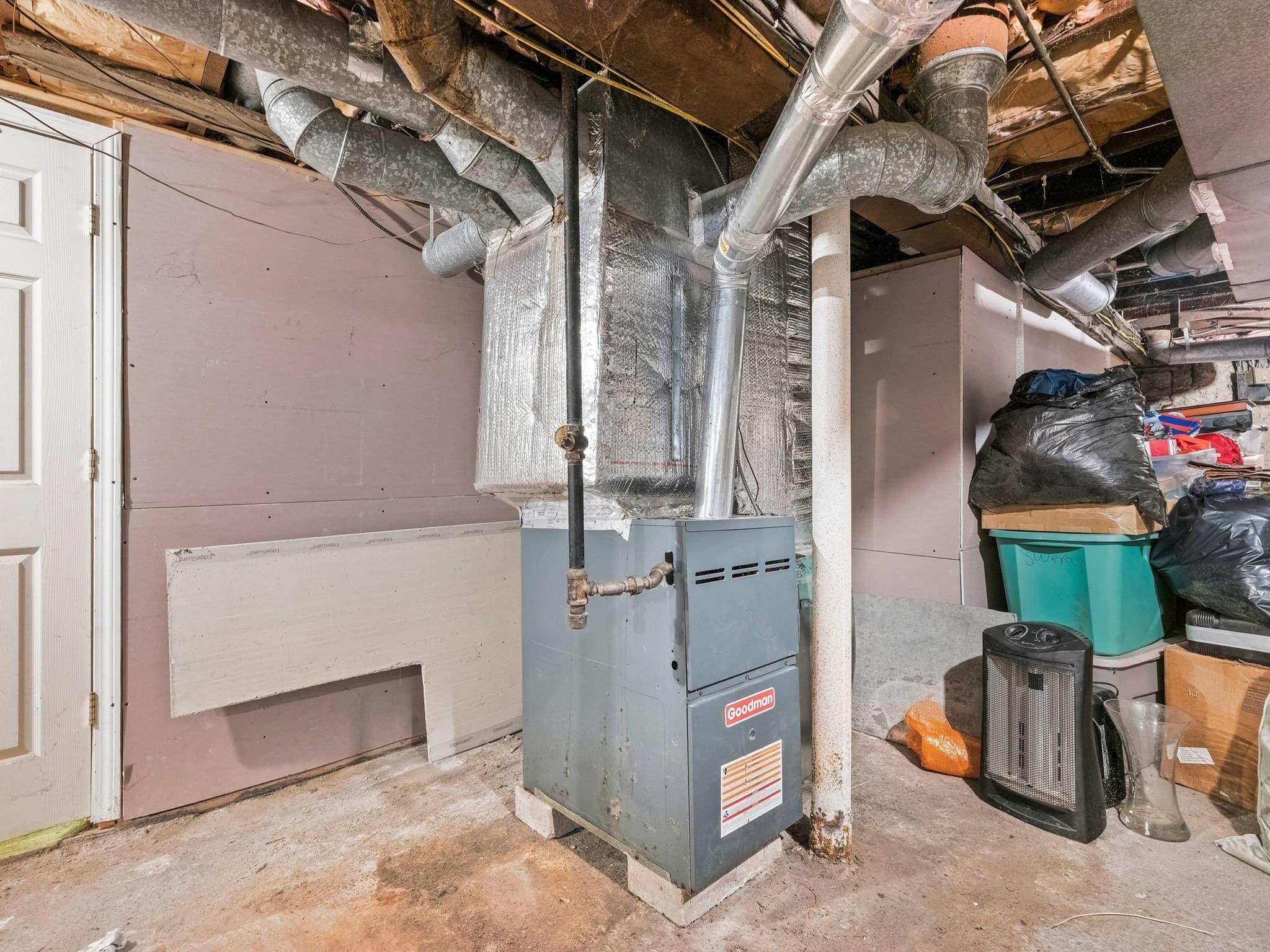 Multi Family at 72 Sagamore Ave, Chelsea MA 02150, Chelsea, photo 39 of 42