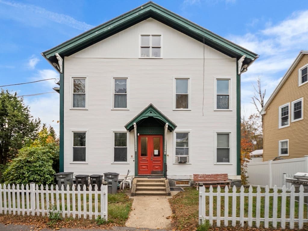 35 Cedar St # 6, Gardner MA 01440