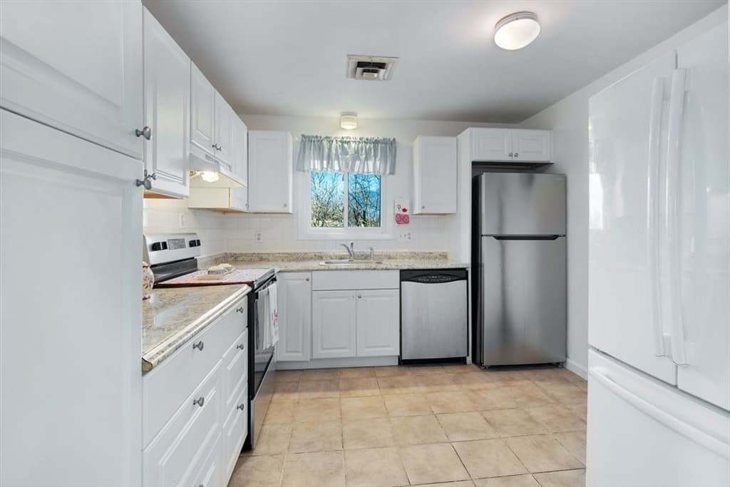15 Oak Neck Rd # 11, Barnstable MA 02601 photo 11
