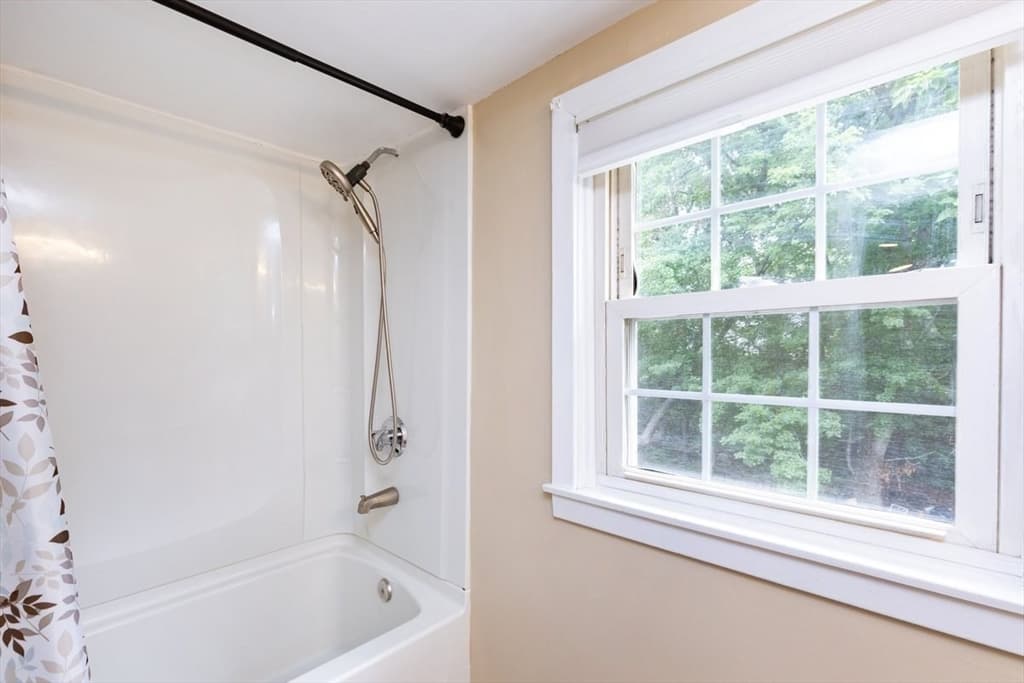165 Astle St, Tewksbury MA 01876 photo 20