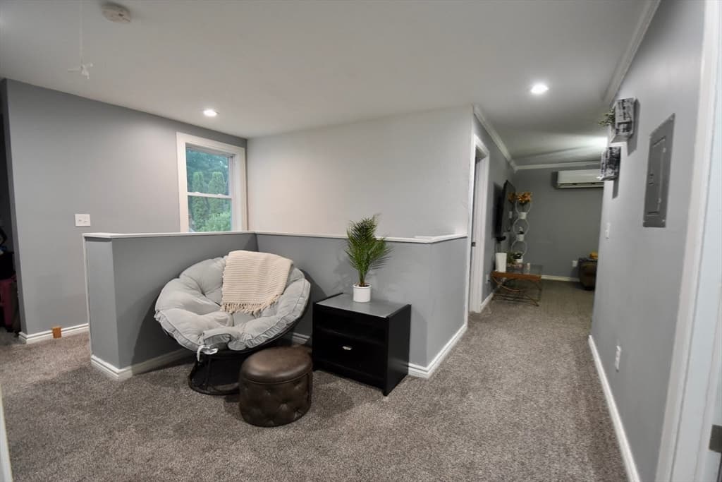 9 Maid Marion St, Oxford MA 01540 photo 18