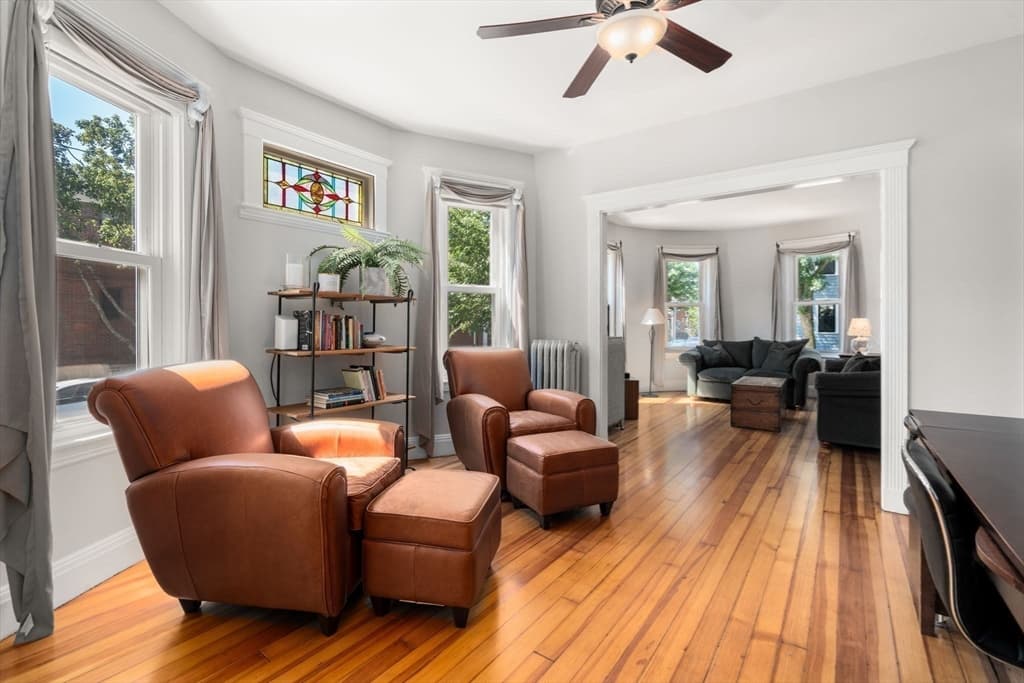 26 Hinckley St # 1, Boston MA 02125 photo 4