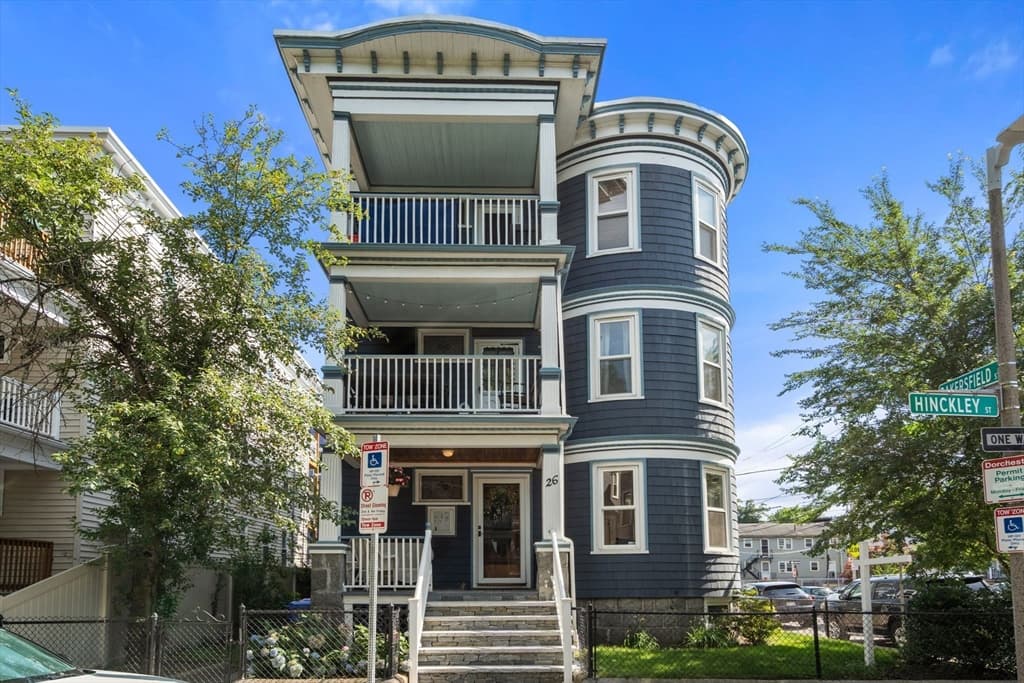 26 Hinckley St # 1, Boston MA 02125 photo 25