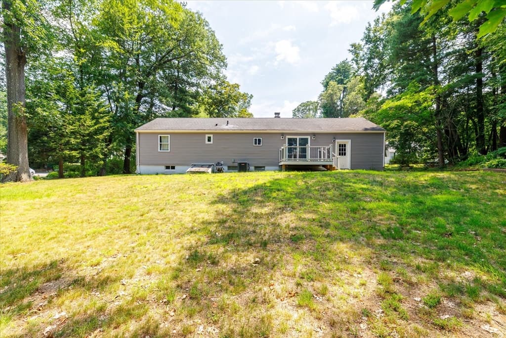 13 Curley Dr, Hudson MA 01749 photo 5