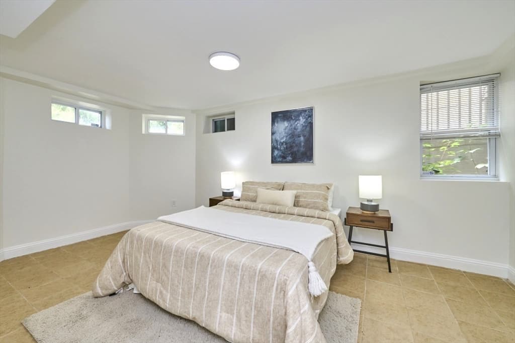 Condominium at 363 Cardinal Medeiros Ave # 363, Cambridge MA 02141, Cambridge, photo 14 of 20