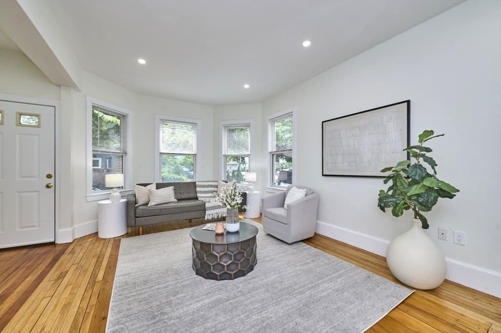 Condominium at 363 Cardinal Medeiros Ave # 363, Cambridge MA 02141, Cambridge, photo 4 of 20