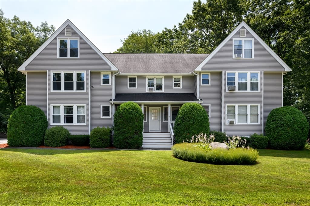 20 Stefaniak # 4, Webster MA 01570
