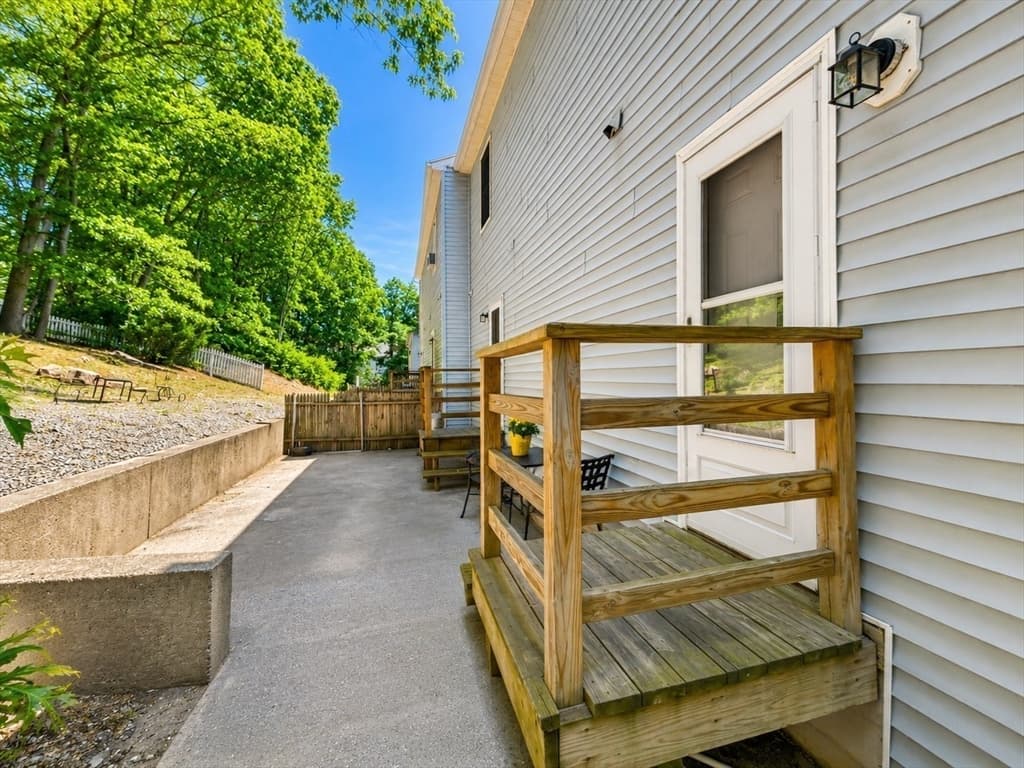 25 Gediminas St # 25, Worcester MA 01610 photo 31