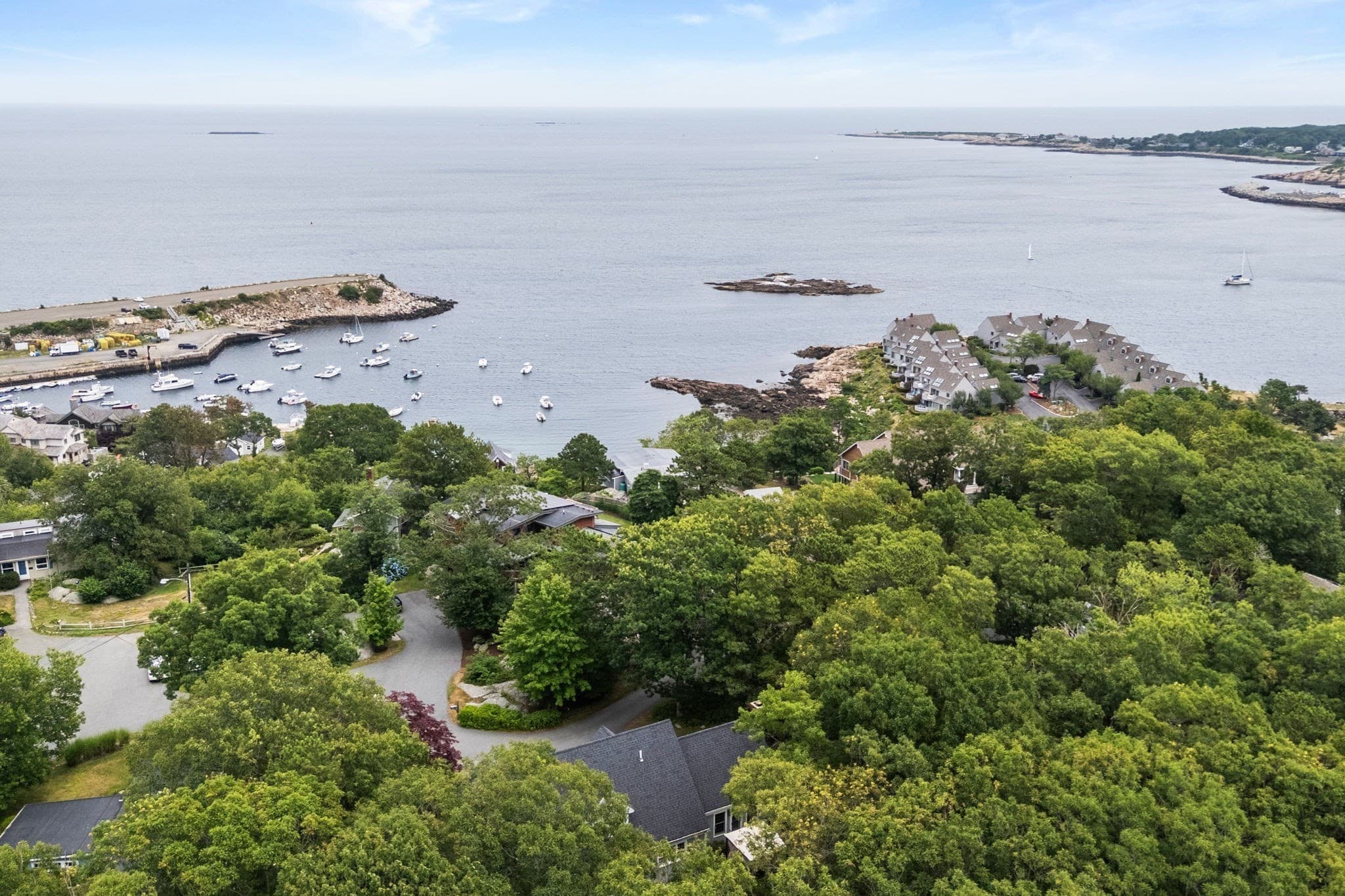 Single Family Residence at 6 Boulder Top, Rockport MA 01966, Rockport, photo 5 of 39