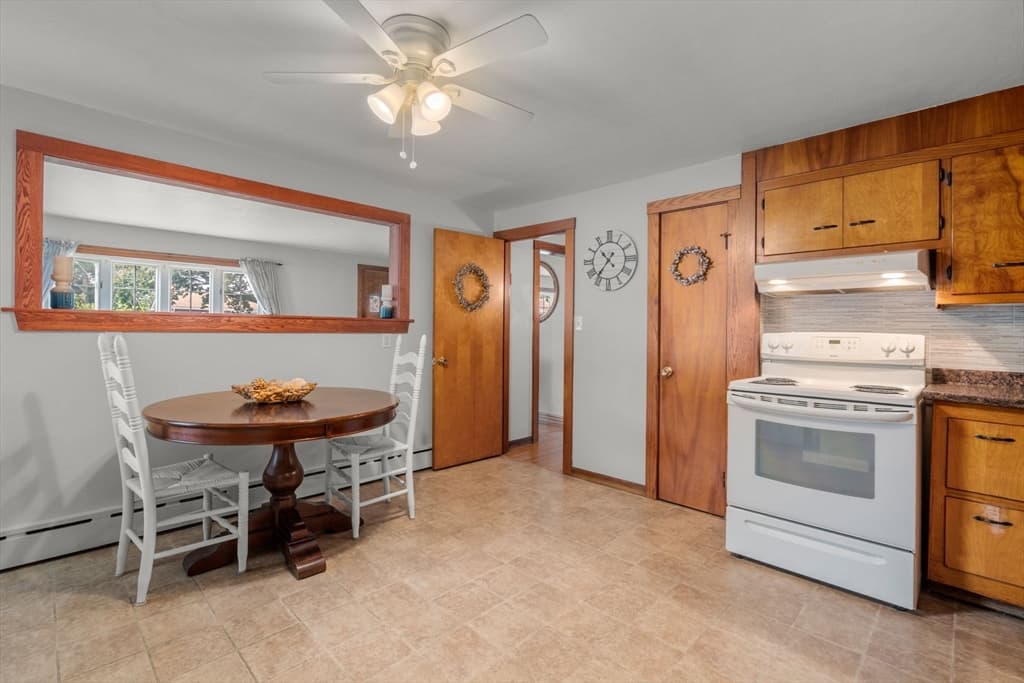 116 Kensington St, Agawam MA 01030 photo 23