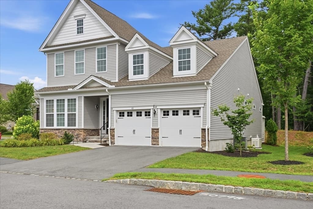 43 Jameson Drive # 43, Millis MA 02054