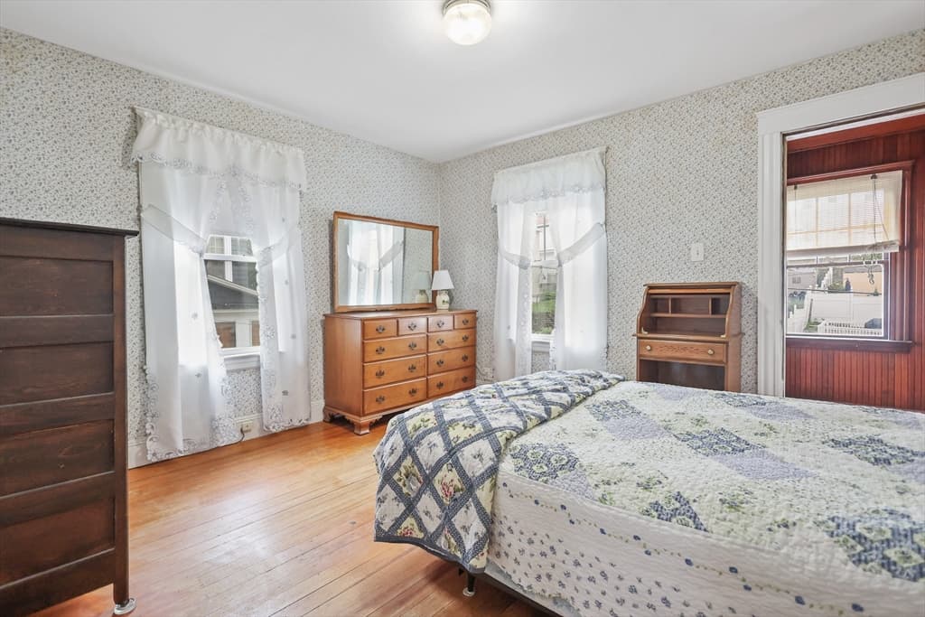 Single Family Residence at 13 Endicott St, Lawrence MA 01841, Lawrence, photo 16 of 31