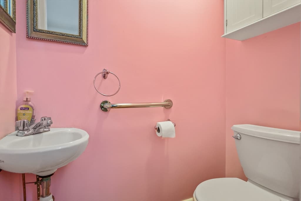 Single Family Residence at 13 Endicott St, Lawrence MA 01841, Lawrence, photo 14 of 31