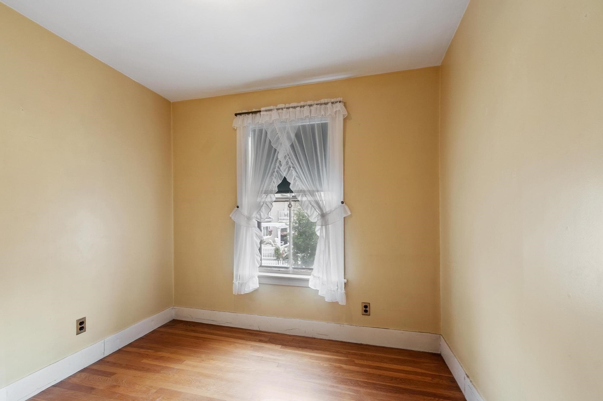Single Family Residence at 8 Chase Street, Beverly MA 01915, Beverly, photo 17 of 32