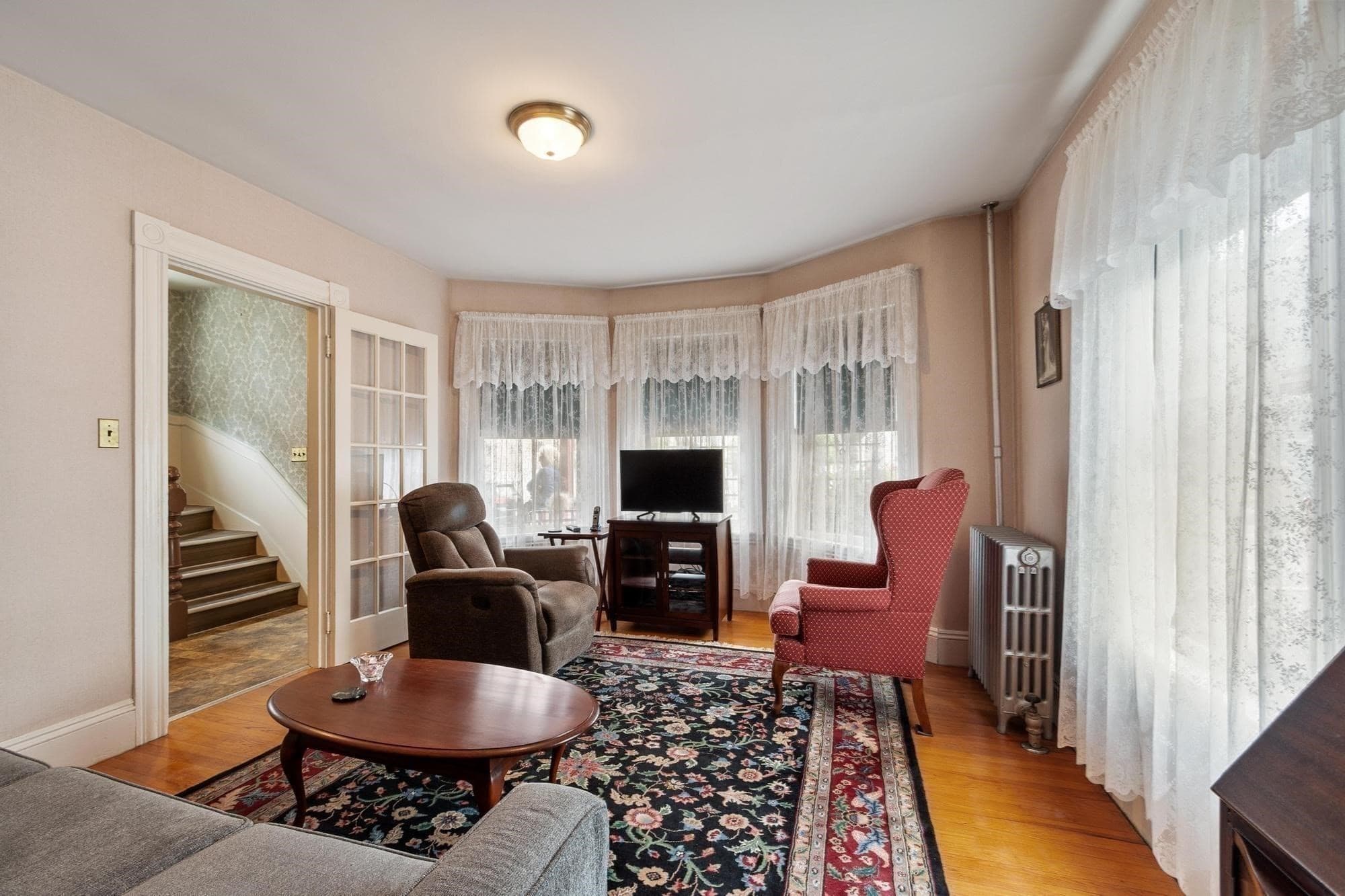 Single Family Residence at 8 Chase Street, Beverly MA 01915, Beverly, photo 11 of 32