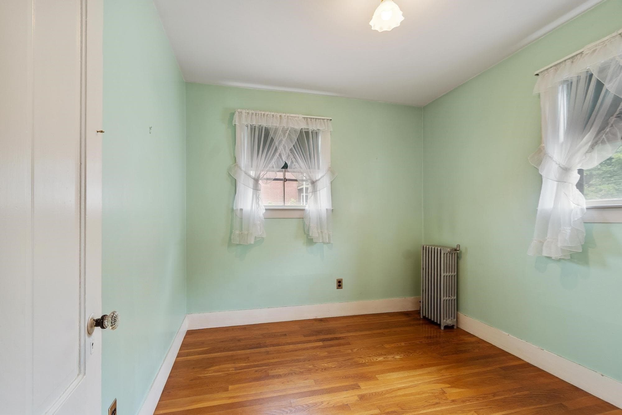Single Family Residence at 8 Chase Street, Beverly MA 01915, Beverly, photo 19 of 32