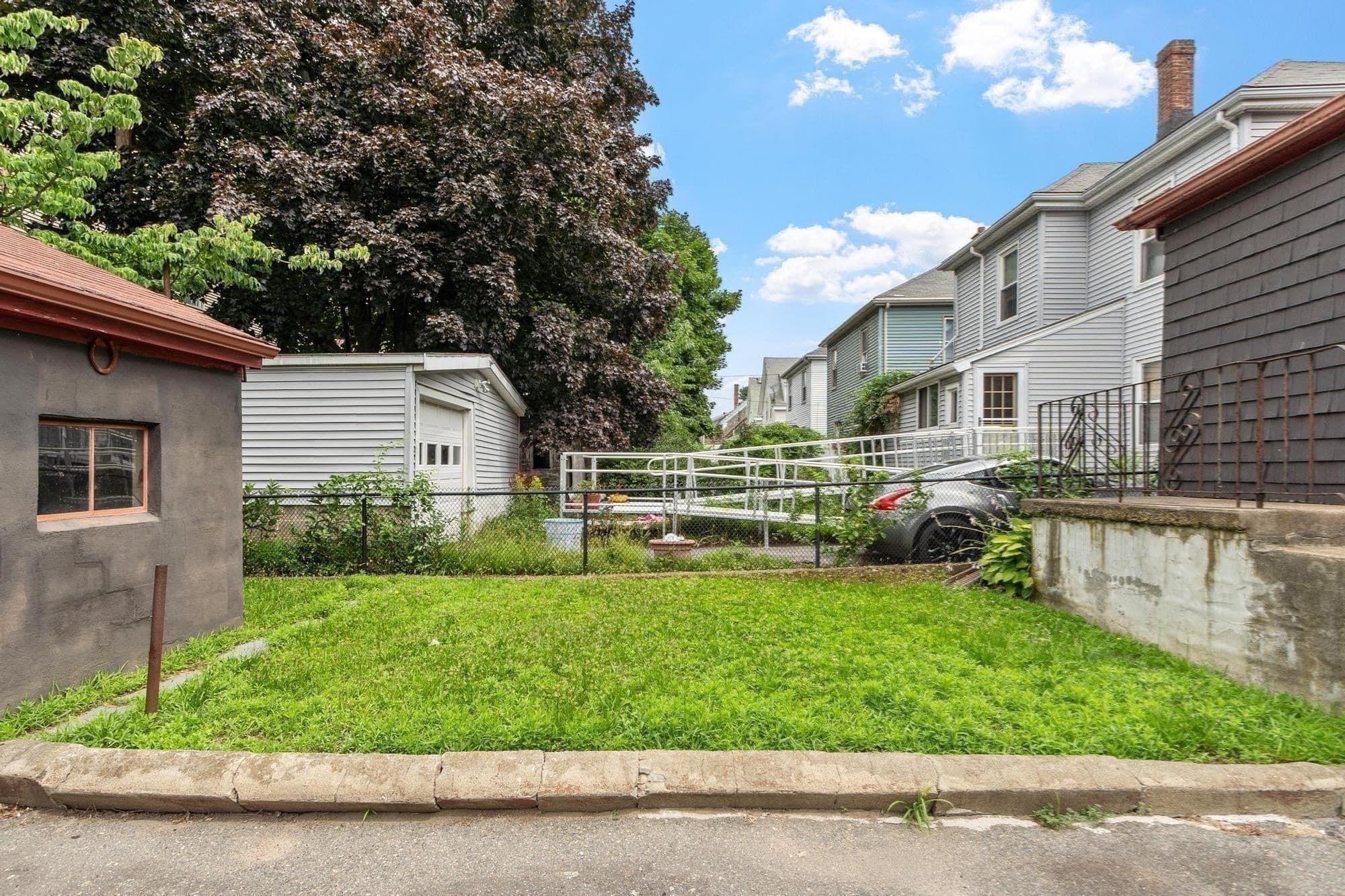 Single Family Residence at 8 Chase Street, Beverly MA 01915, Beverly, photo 29 of 32