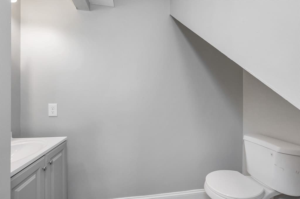50-52 Willow Street, Lowell MA 01852 photo 6