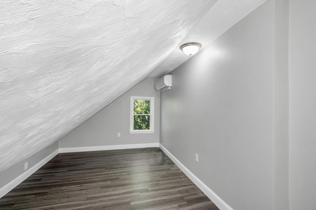 50-52 Willow Street, Lowell MA 01852 photo 19