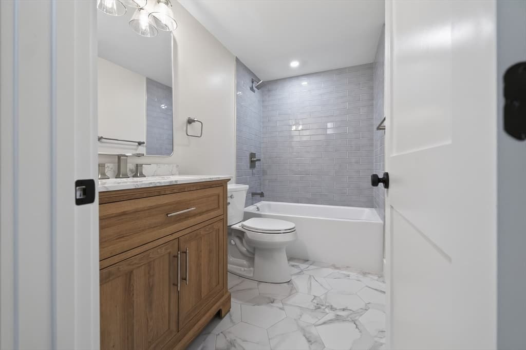 533 Washington Street, Boston MA 02124 photo 27