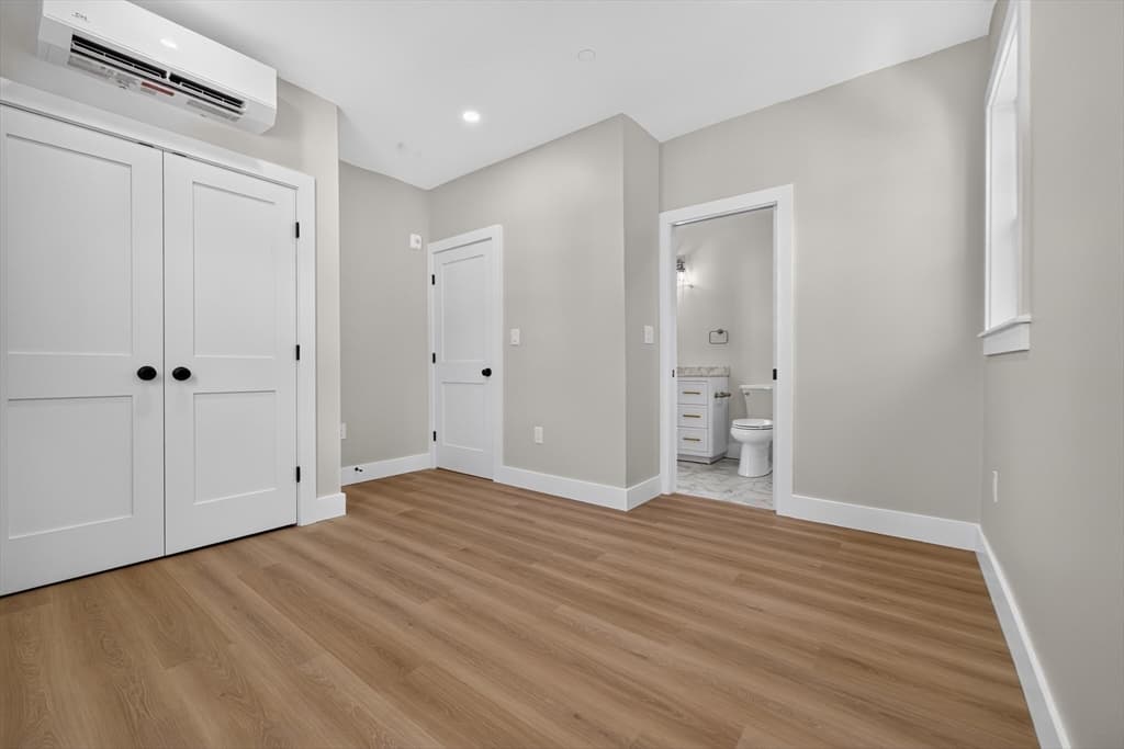 533 Washington Street, Boston MA 02124 photo 32