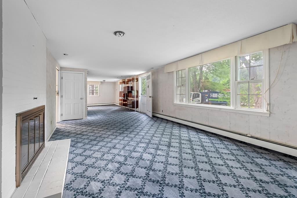 166 Pine St, Manchester MA 01944 photo 6