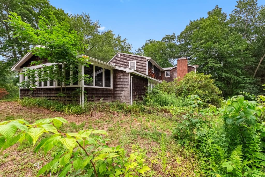 166 Pine St, Manchester MA 01944 photo 3