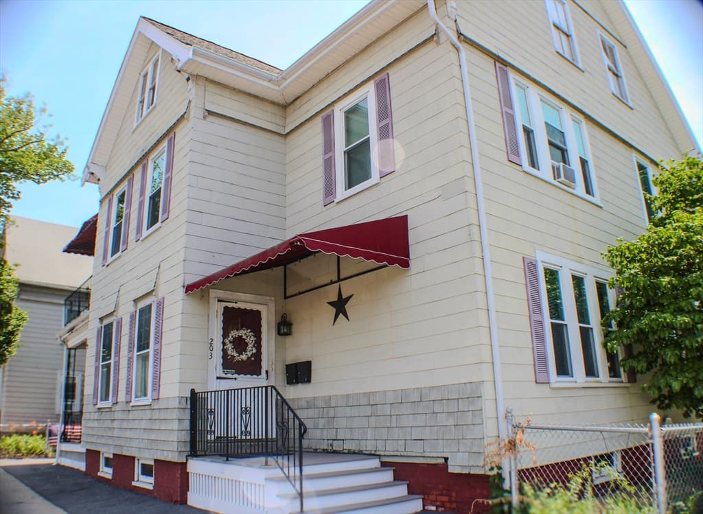 203-205 Salem St, Malden MA 02148 photo 2