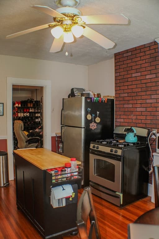203-205 Salem St, Malden MA 02148 photo 9