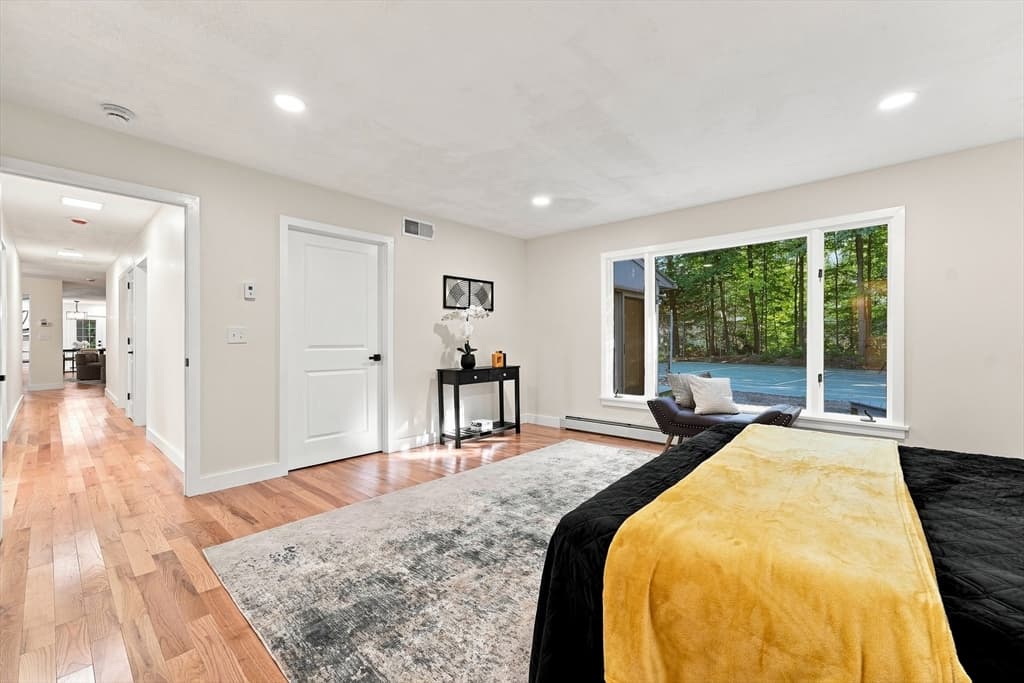 20 Longfellow Rd, Holyoke MA 01040 photo 26