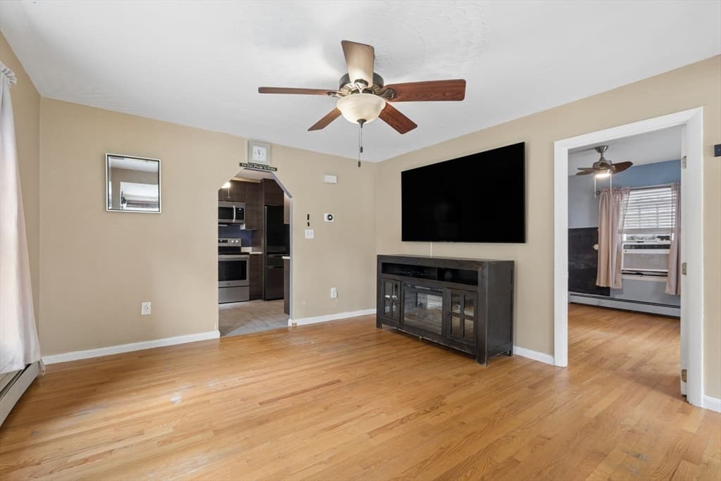 70 Mirror Lake Ave, Norfolk MA 02056 photo 12