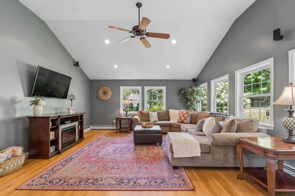 12 Hyder Street, Westborough MA 01581 photo 17