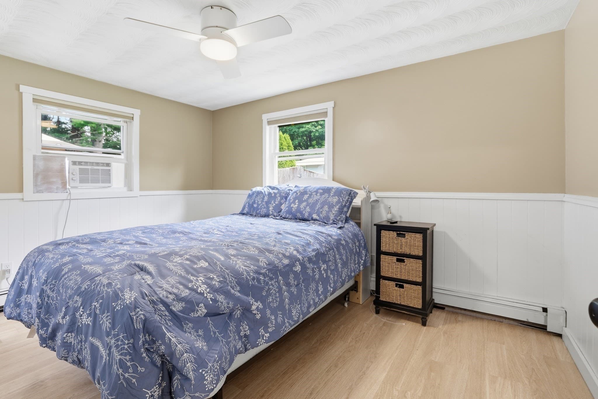 Single Family Residence at 8 Sloane Dr, Framingham MA 01701, Framingham, photo 13 of 33