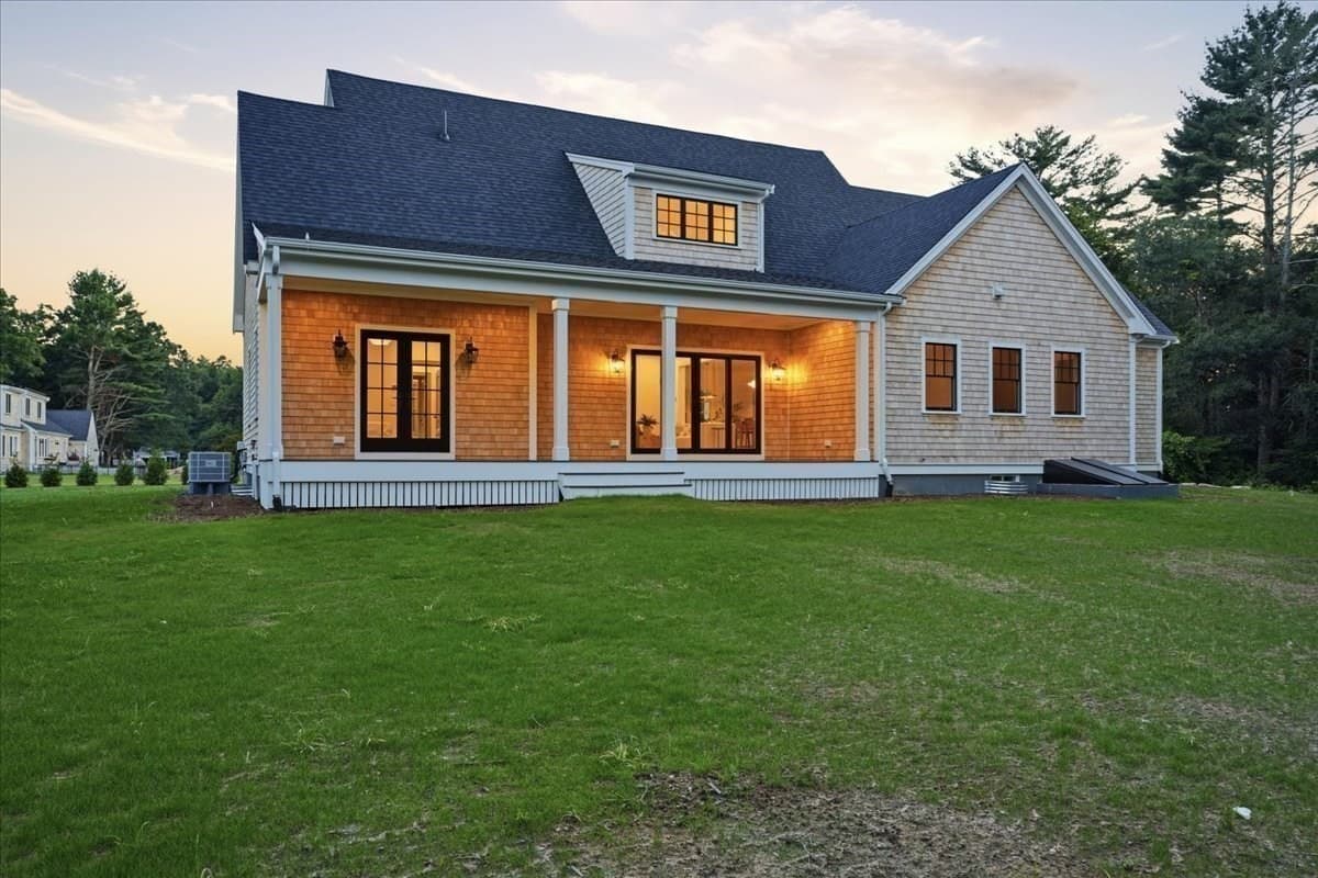 Single Family Residence at 5 Tucker Lane, Marion MA 02738, Marion, photo 2 of 42
