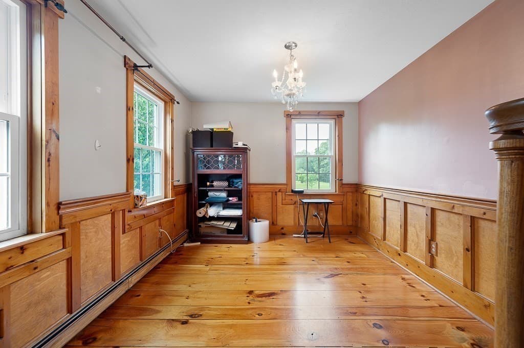 85 Millbury Rd, Oxford MA 01540 photo 16