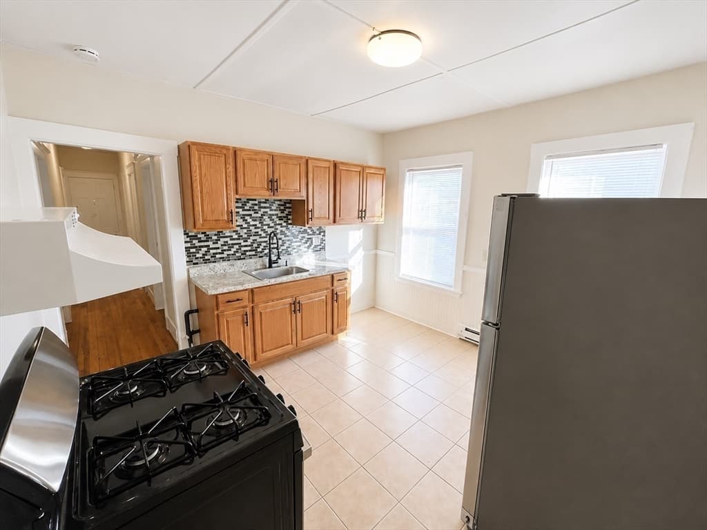 109 Capen St, Boston MA 02124 photo 17