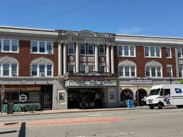 202 Massachusetts Ave, Arlington MA 02474 photo 2