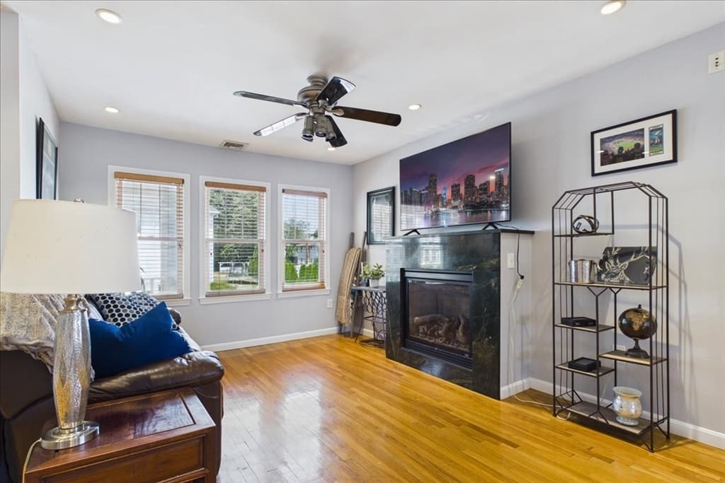 52 Boutwell St # 2, Boston MA 02122 photo 11
