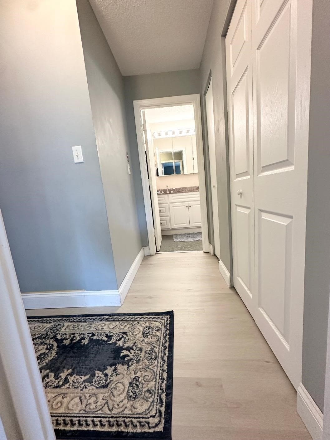 Condominium at 3 Greenbriar Drive # 204, North Reading MA 01864, North Reading, photo 21 of 27