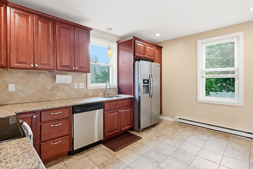 43 Hampden St, Ludlow MA 01056 photo 9