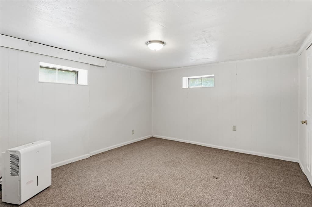 43 Hampden St, Ludlow MA 01056 photo 30