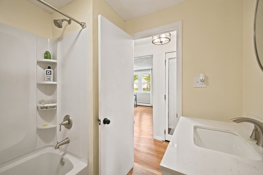 456 North St, Bridgewater MA 02324 photo 13